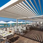 酒店 Canopy By Hilton 4*