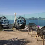 酒店 Canopy By Hilton 4*