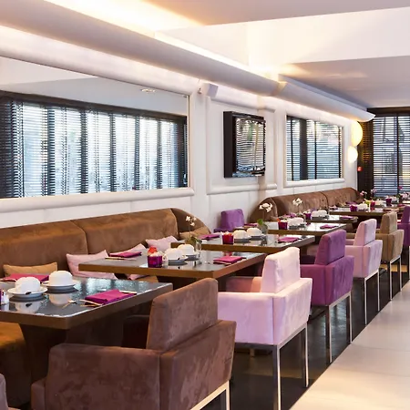 Ξενοδοχείο Canopy By Hilton 4*