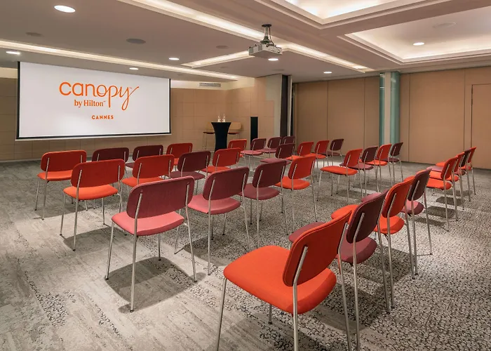 Canopy By Hilton 4* カンヌ