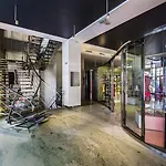 Canopy By Hilton 4*