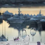 Hotel Canopy By Hilton 4*