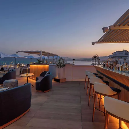 Canopy By Hilton Κάννες