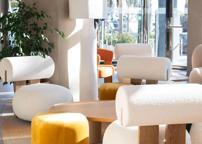 Otel Canopy By Hilton Cannes