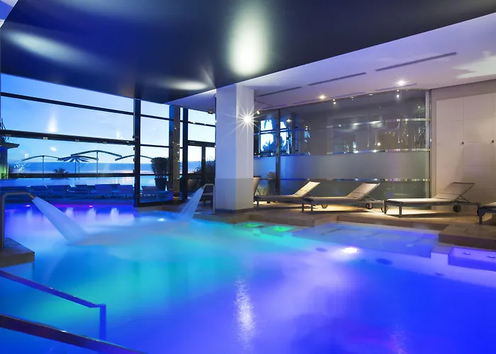 Canopy By Hilton Hotel