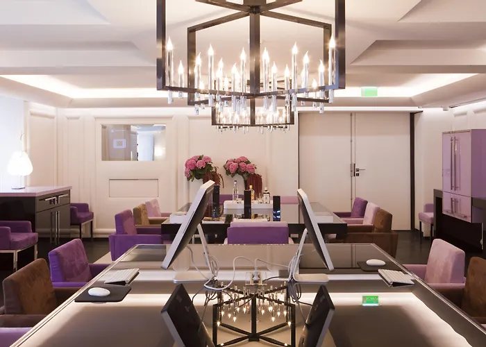 Hotel Canopy By Hilton 4*